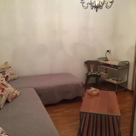 Polcenigo,aviano,spotless Apartment *